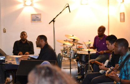 Sunt in culpa qui officia deserunt